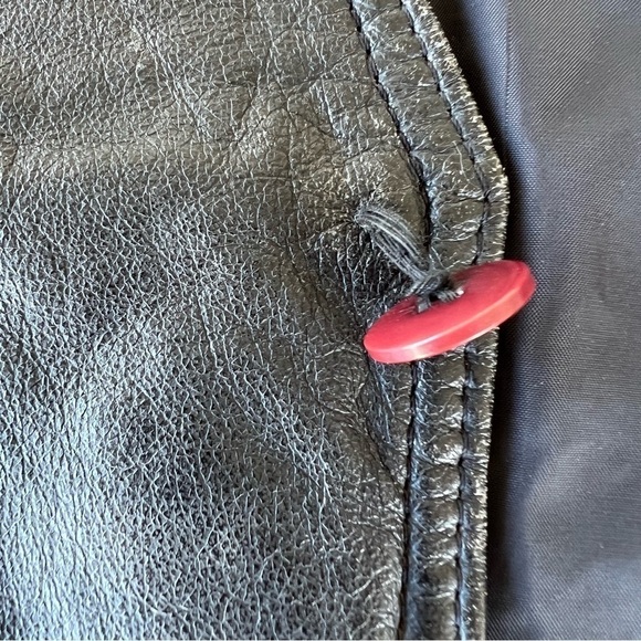 VTG 80s CHIA Distressed Leather Biker Vest Harley Davidson Eagle Patch Korea Med - Picture 13 of 16